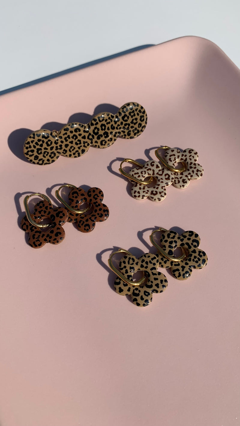 Barrette lĂ©opard arrondies đ âš