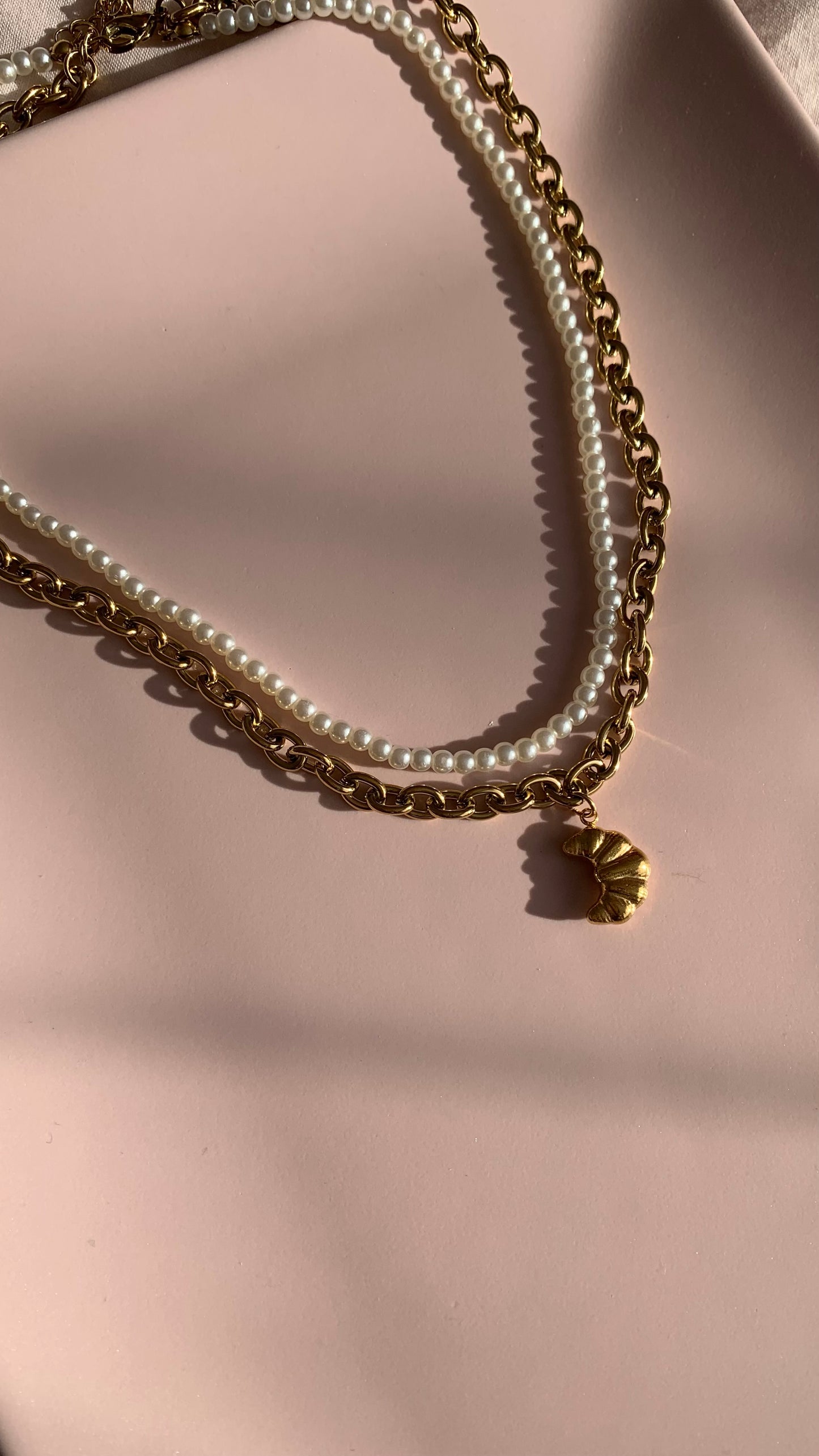 Collier croissant ou cœur