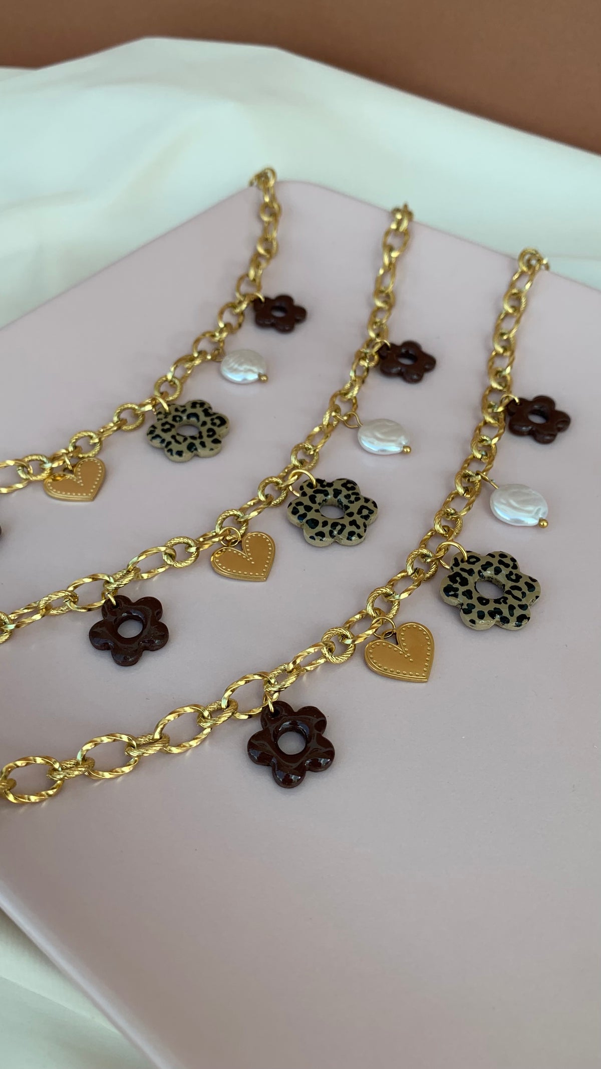 Collier Elia