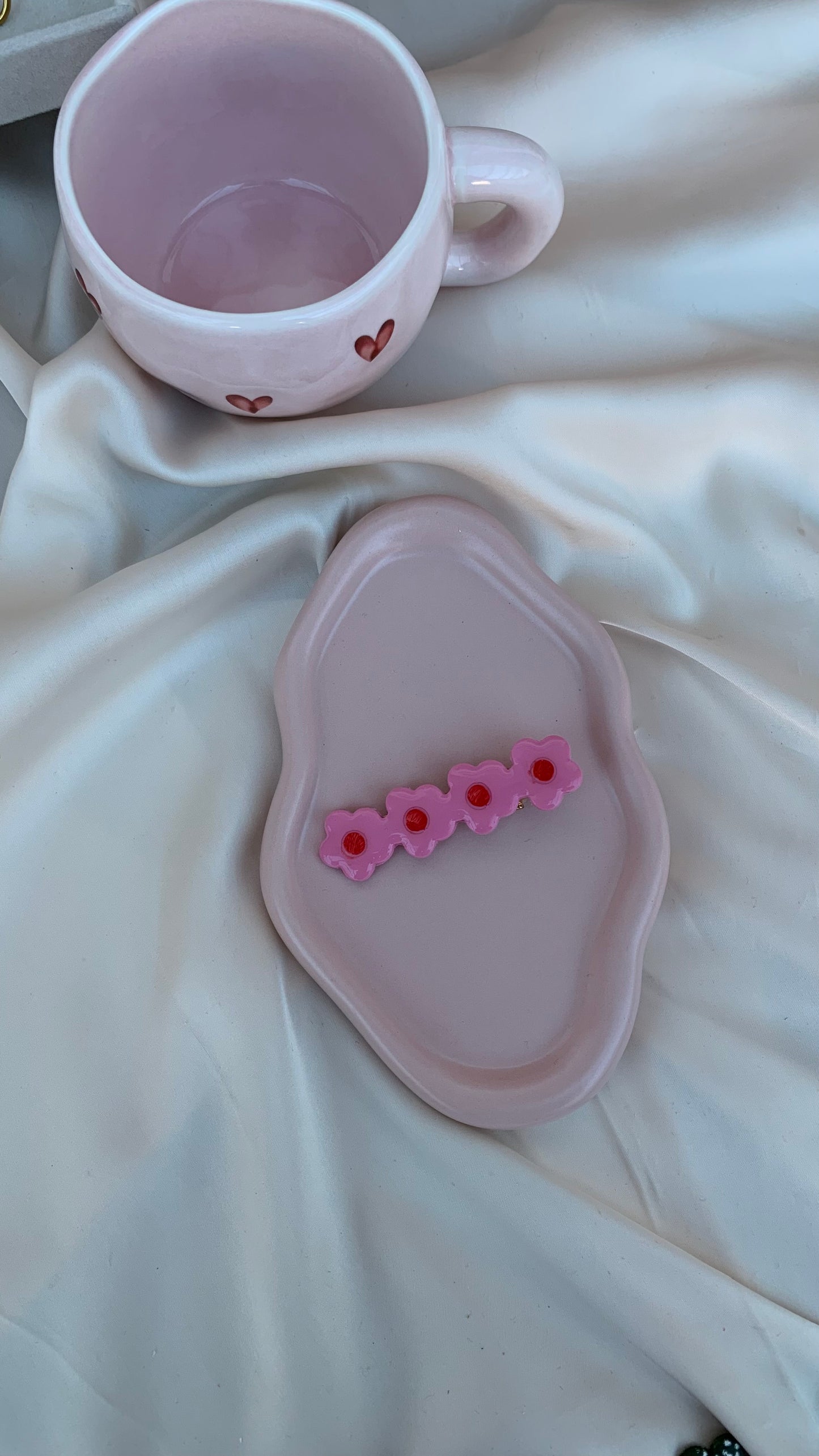 Barrette Fleurs rouges et roses