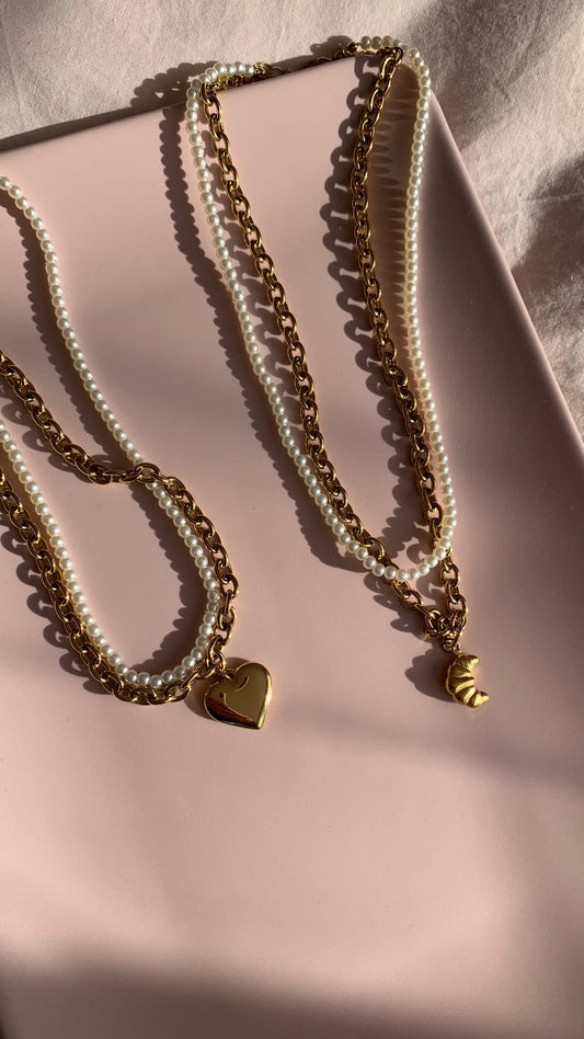 Collier croissant ou cœur