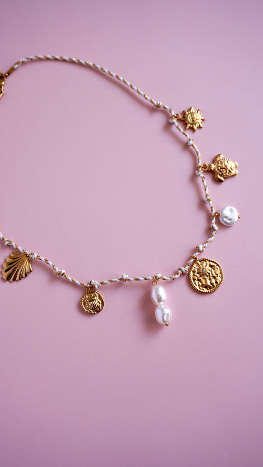 Collier Emma