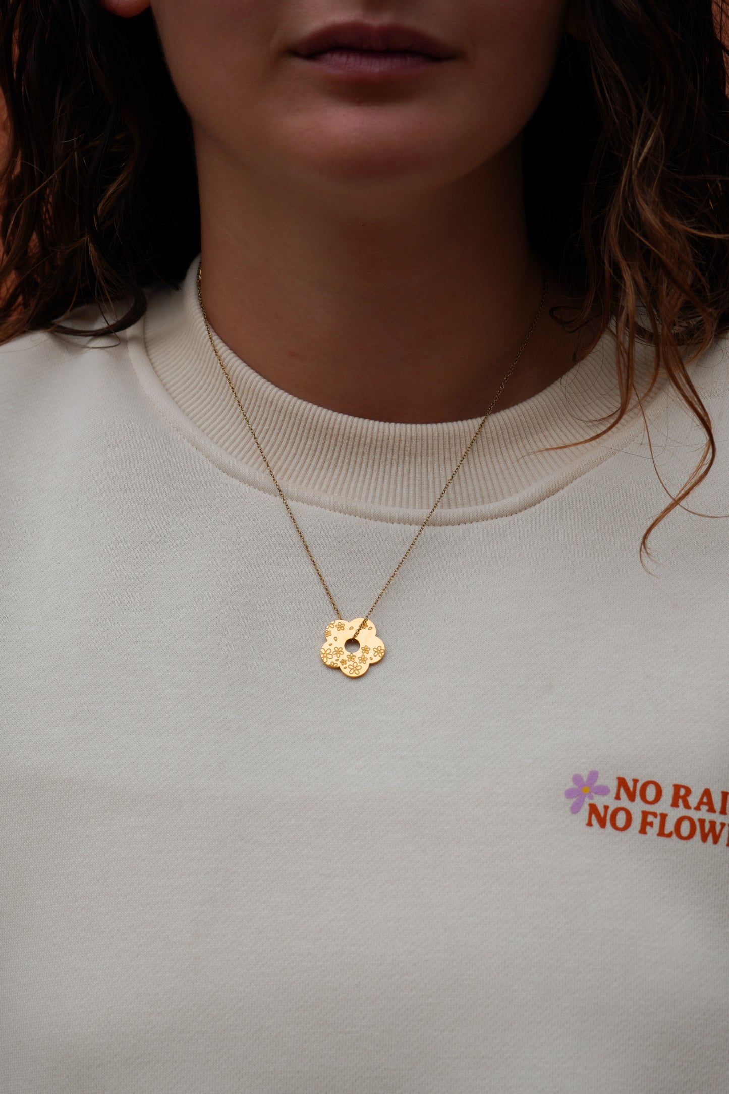 Collier No Rain No Flowers
