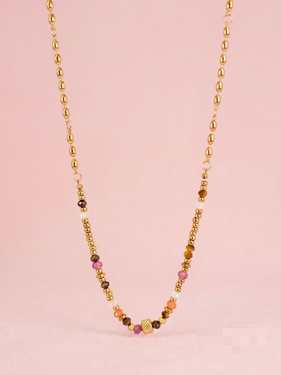 Collier Ada
