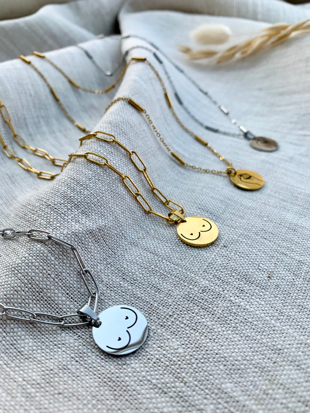 Collier BOOBS